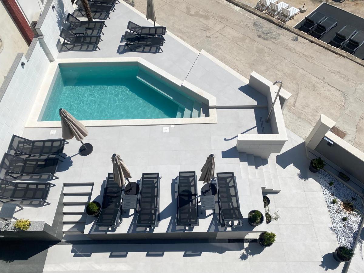 White Pearl Apartments - New Grebastica Exterior photo